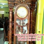 jam hias ukir pajangan